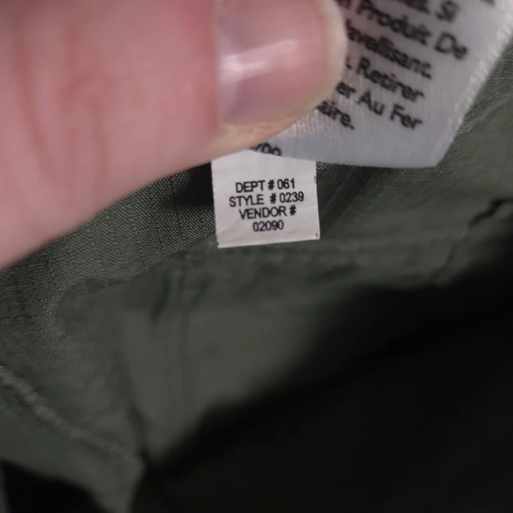 VINTAGE Eddie Bauer Pants Womens 14 Green Cargo Ripstop Utility Cropped 2000s - Picture 9 of 11
